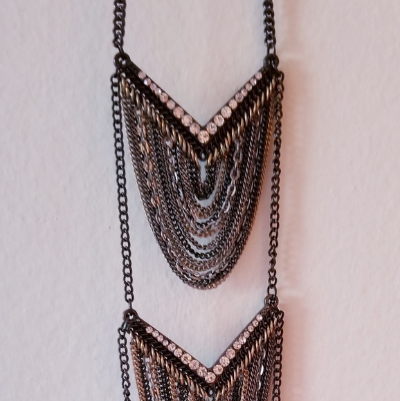 Necklace - Picture 2 of 3